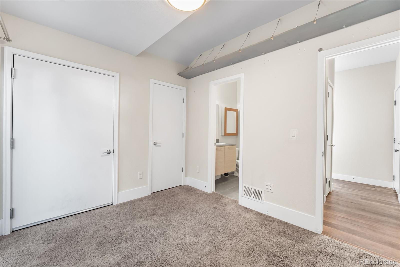 MLS Image #26 for 5642 w 10th place,lakewood, Colorado