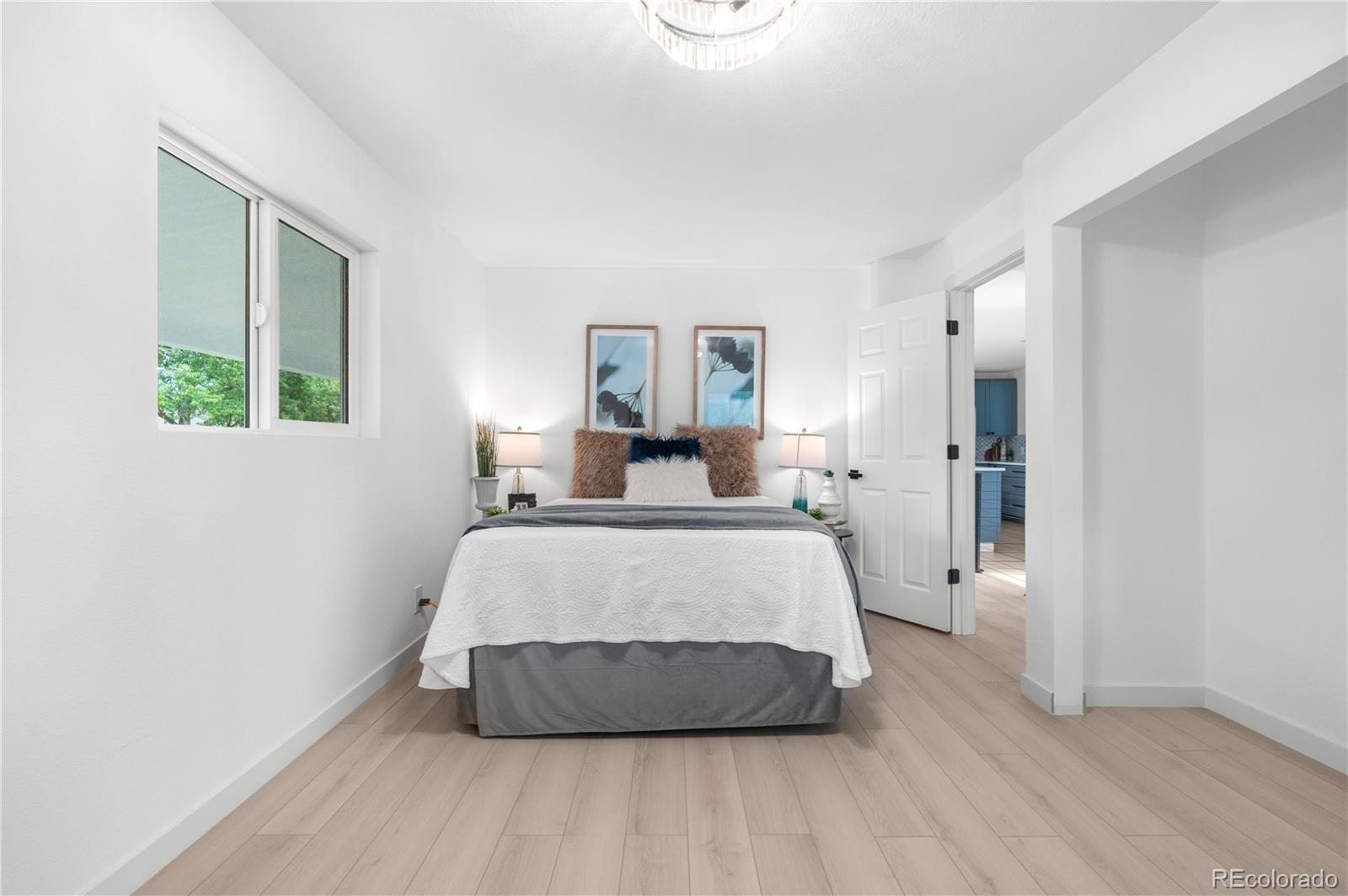 MLS Image #16 for 3227 s grape st street,denver, Colorado