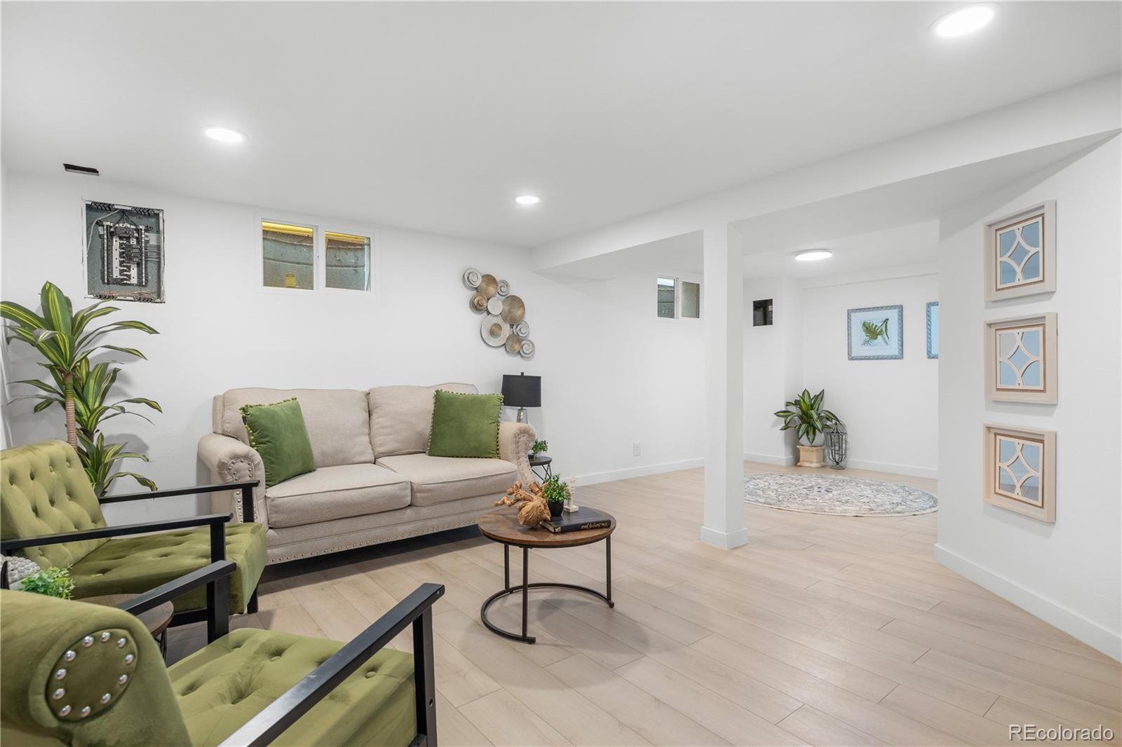 MLS Image #20 for 3227 s grape st street,denver, Colorado