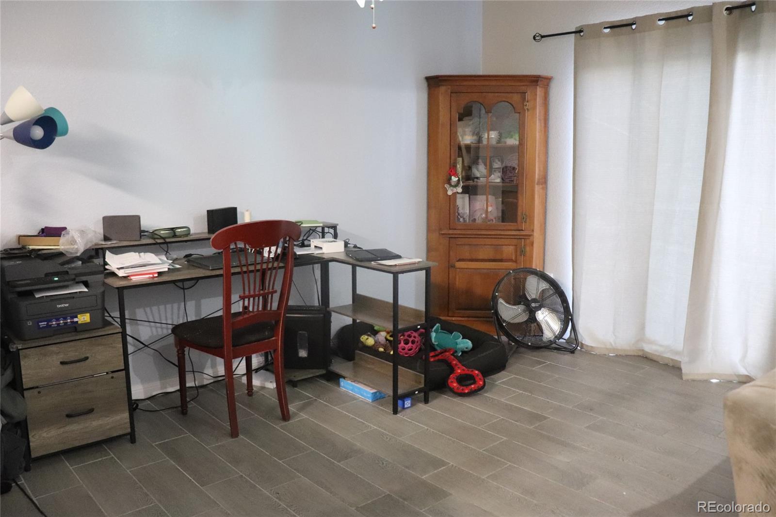 MLS Image #12 for 15555 e 40th avenue,denver, Colorado