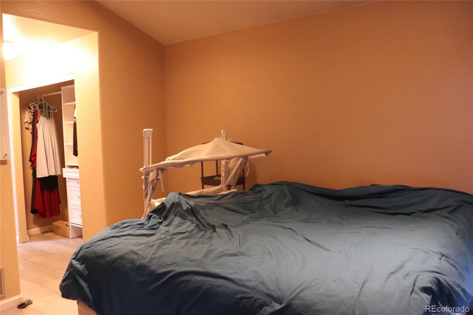MLS Image #23 for 15555 e 40th avenue,denver, Colorado