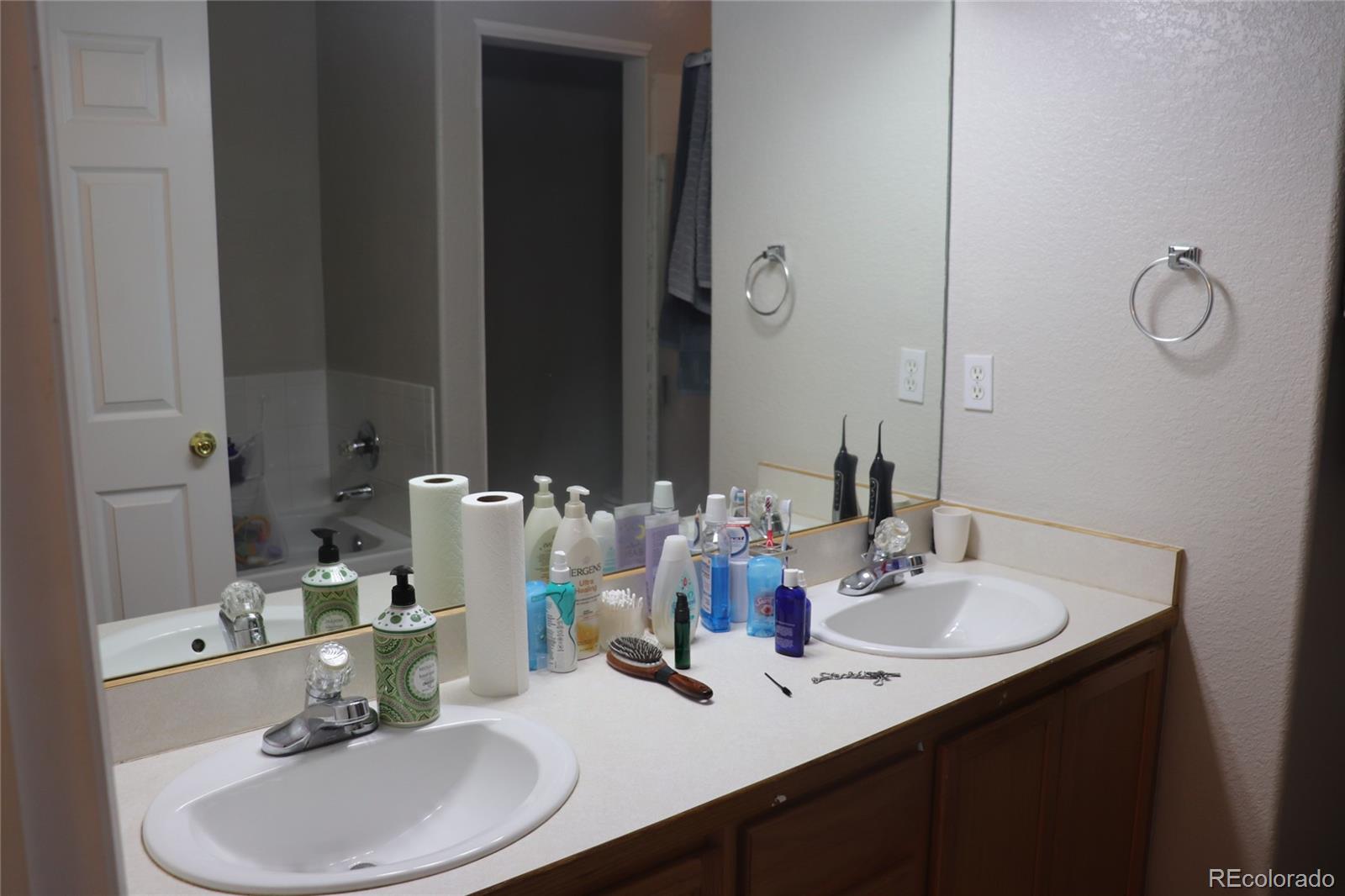 MLS Image #29 for 15555 e 40th avenue,denver, Colorado