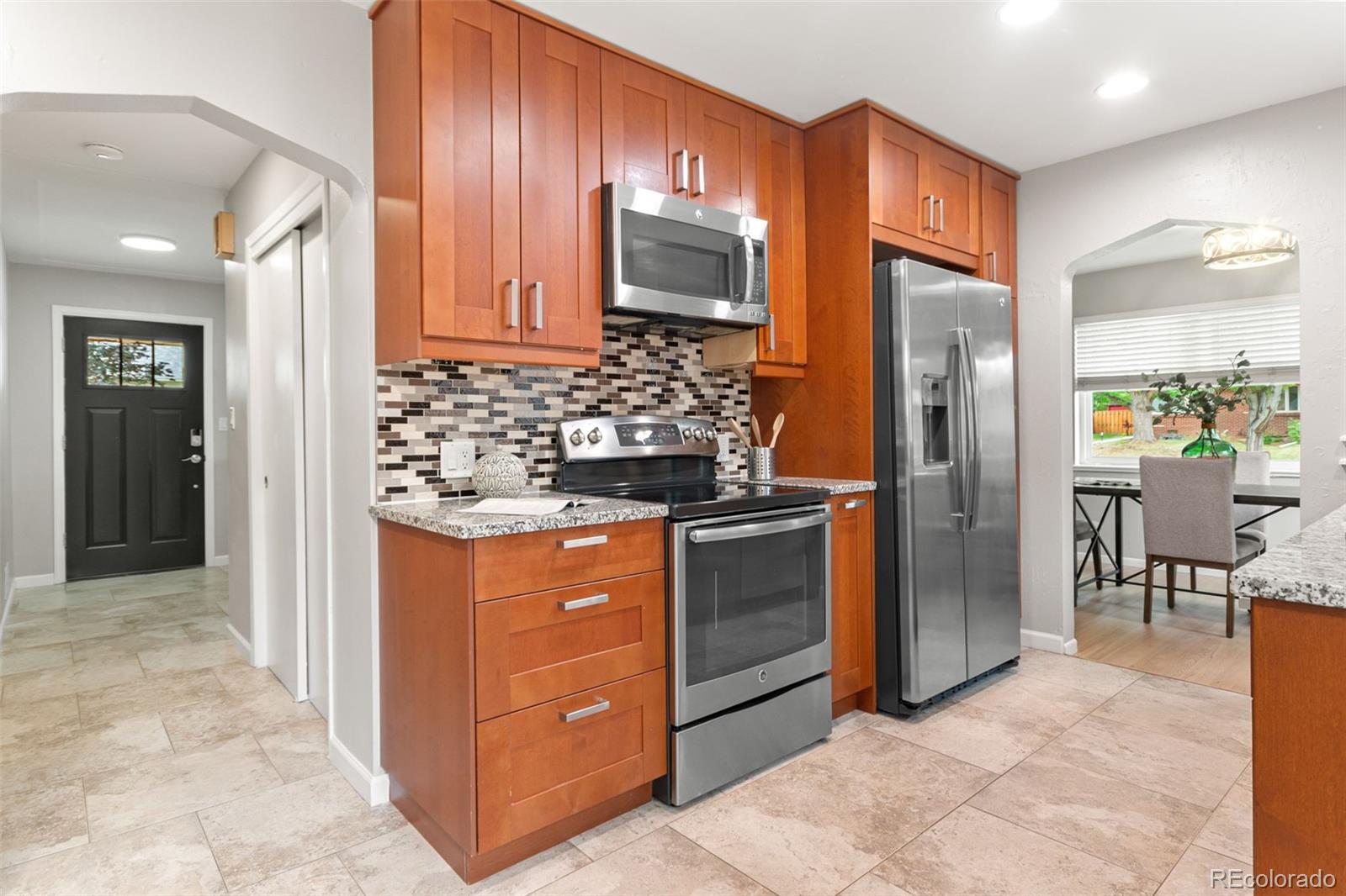 MLS Image #8 for 6520  saulsbury court,arvada, Colorado
