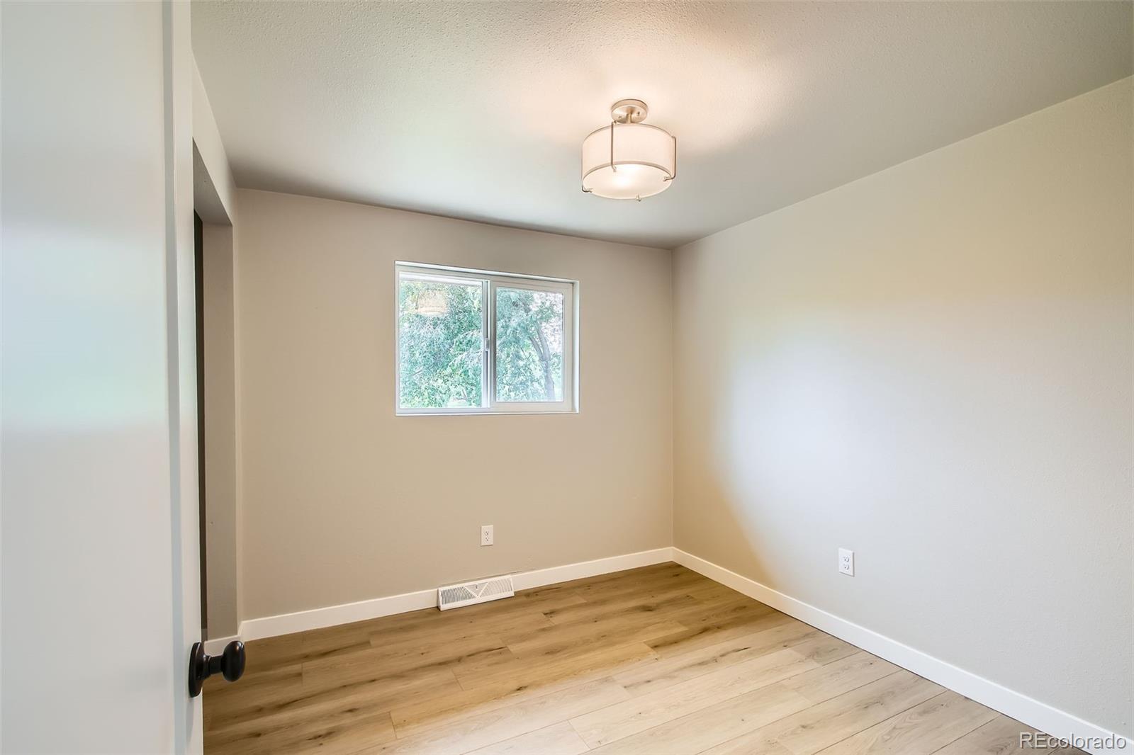 MLS Image #11 for 8530 w 46th avenue,wheat ridge, Colorado