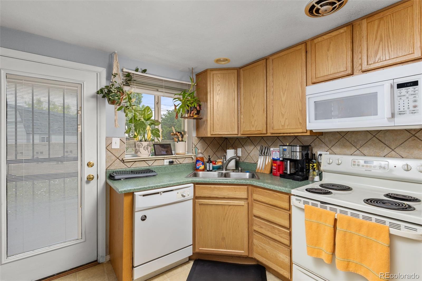MLS Image #8 for 4653  dover street,wheat ridge, Colorado