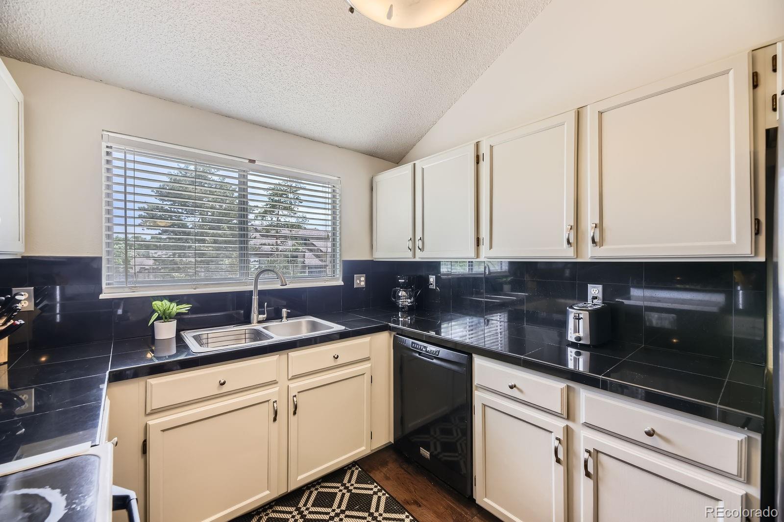 MLS Image #5 for 418  wright street,lakewood, Colorado