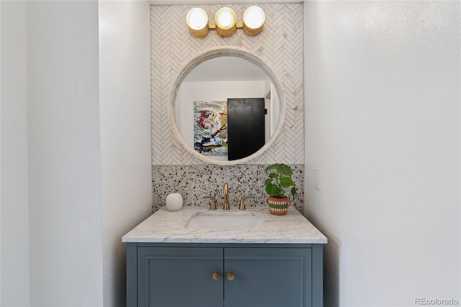 MLS Image #25 for 10000 e ohio avenue,denver, Colorado