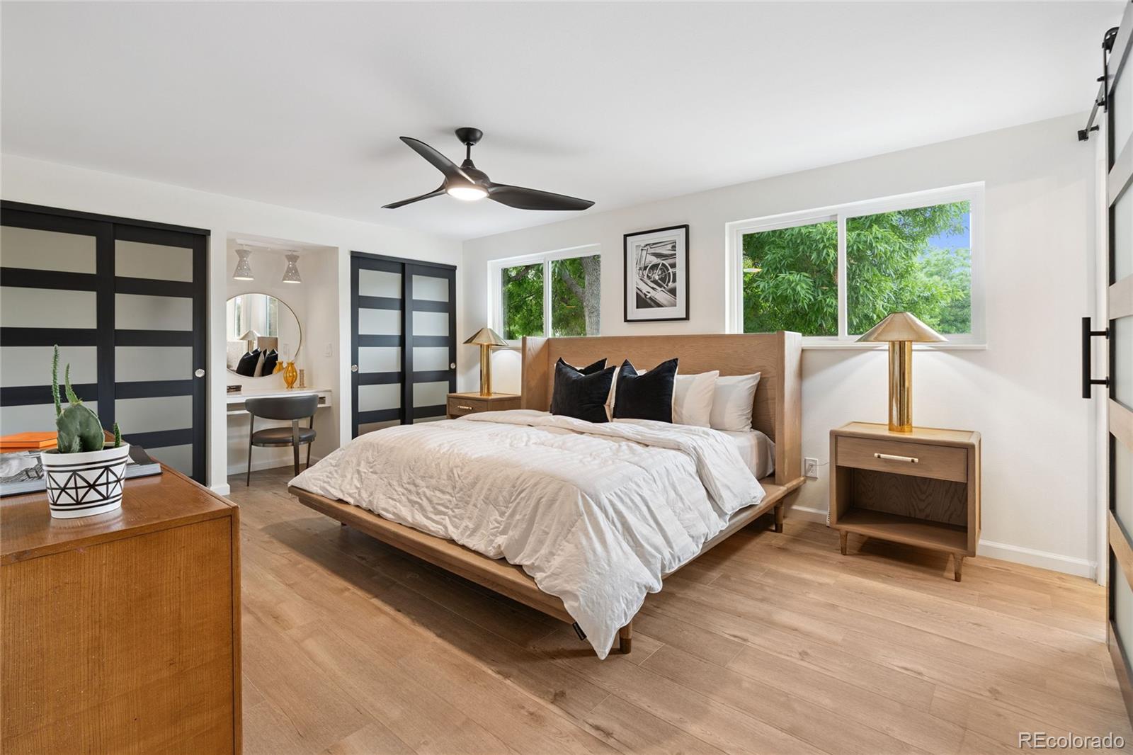 MLS Image #30 for 10000 e ohio avenue,denver, Colorado