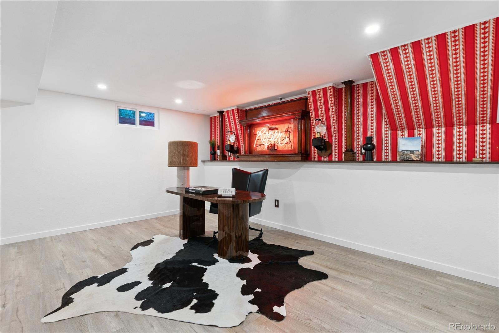 MLS Image #34 for 10000 e ohio avenue,denver, Colorado