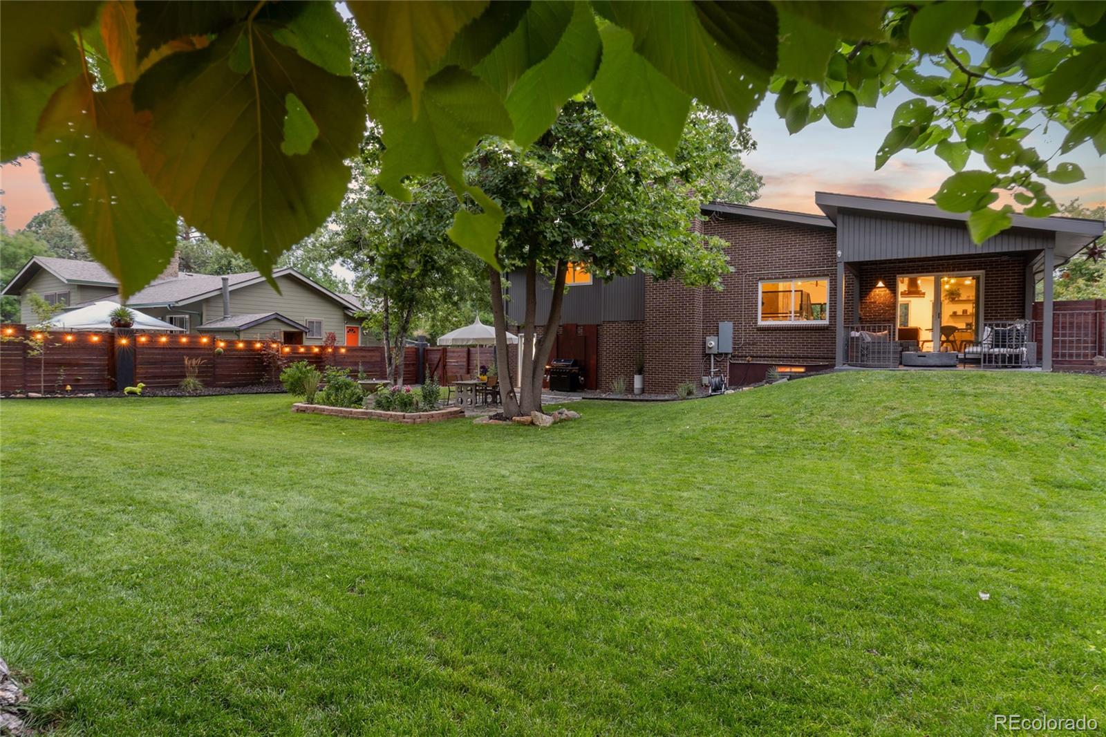MLS Image #35 for 10000 e ohio avenue,denver, Colorado
