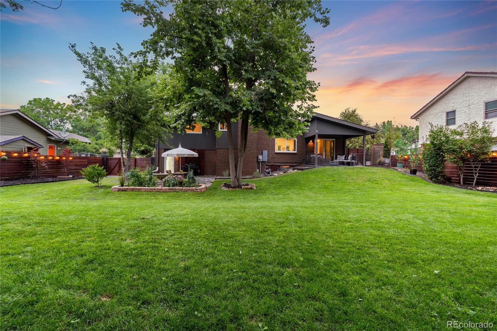 MLS Image #39 for 10000 e ohio avenue,denver, Colorado