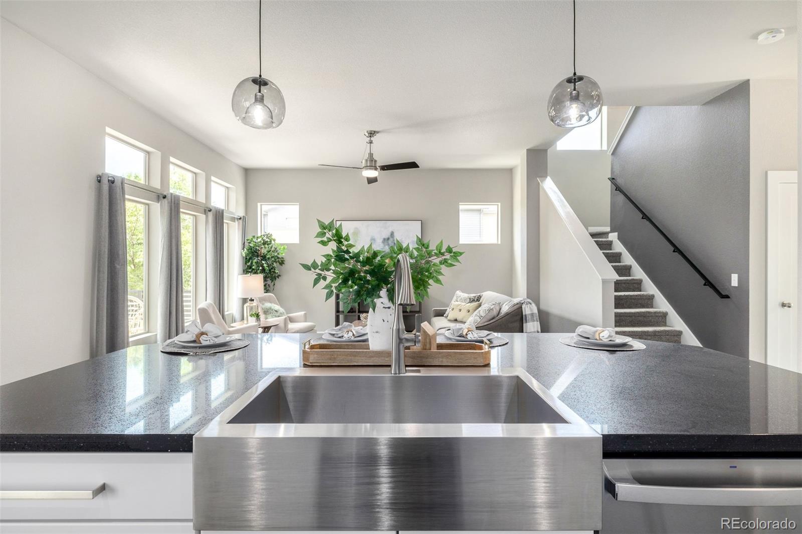 MLS Image #10 for 1813 w 67th avenue,denver, Colorado