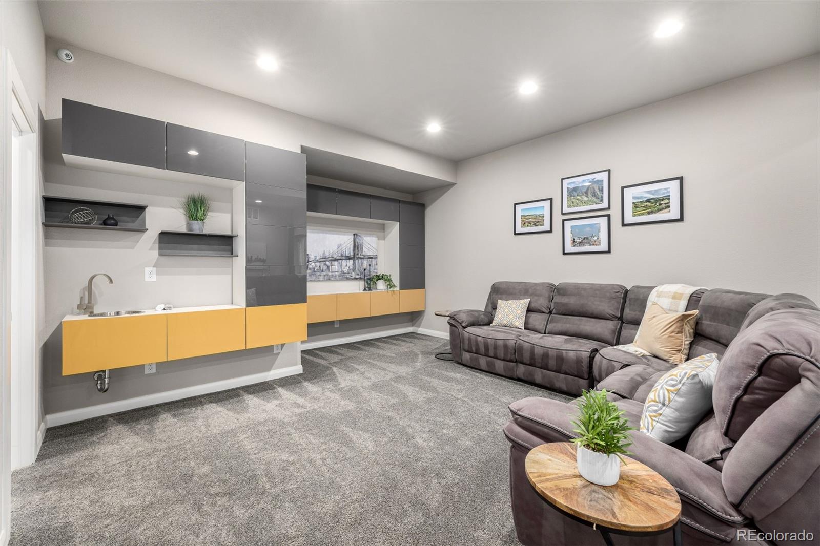 MLS Image #33 for 1813 w 67th avenue,denver, Colorado