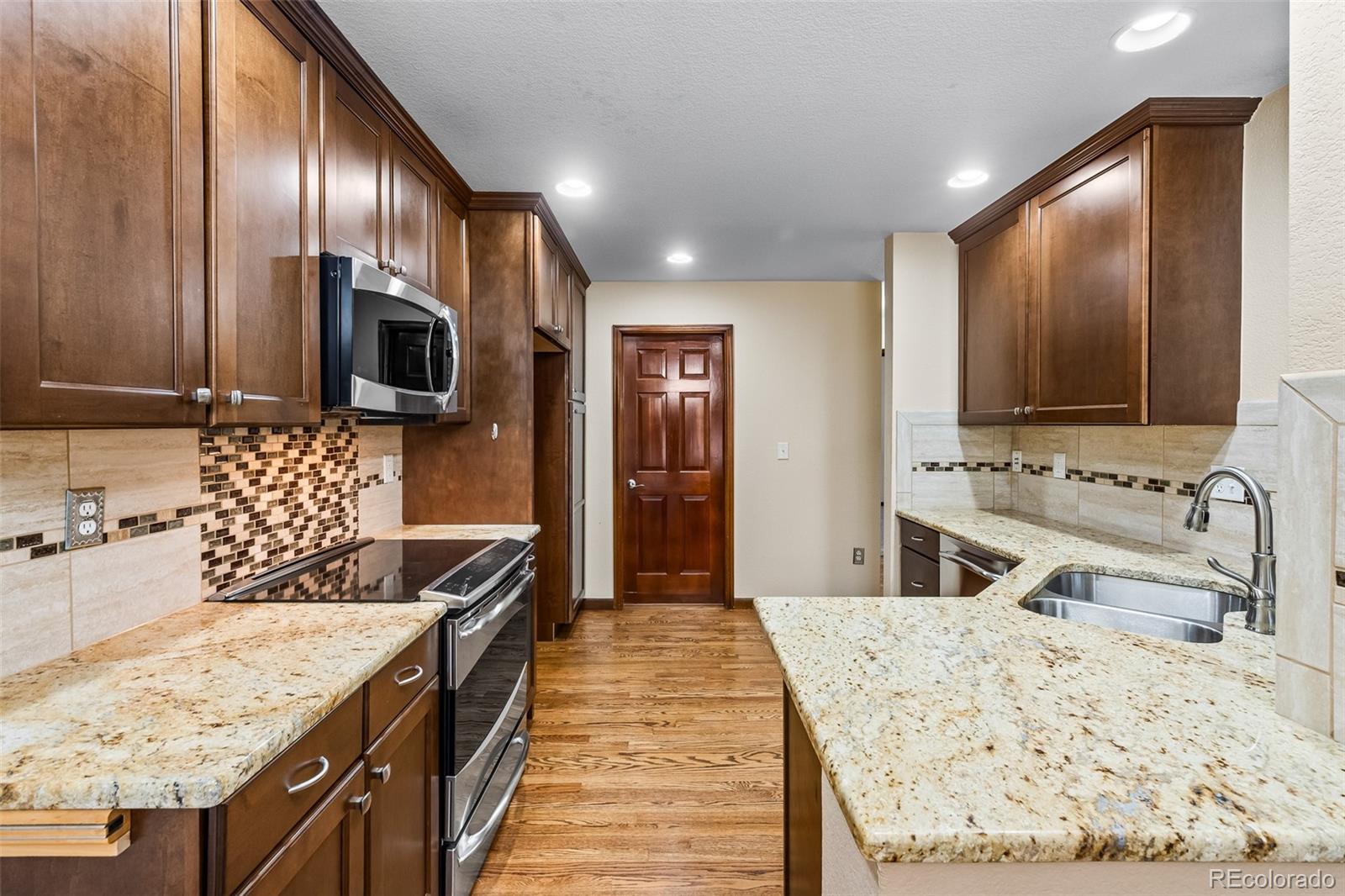 MLS Image #7 for 6349  deframe way,arvada, Colorado
