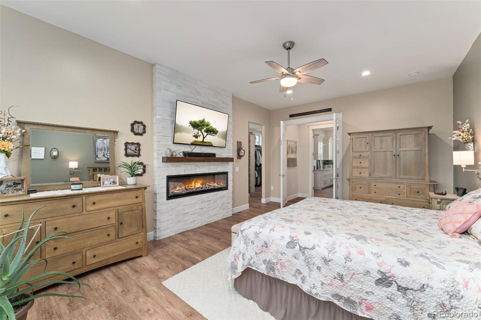MLS Image #14 for 2320  apple street,longmont, Colorado