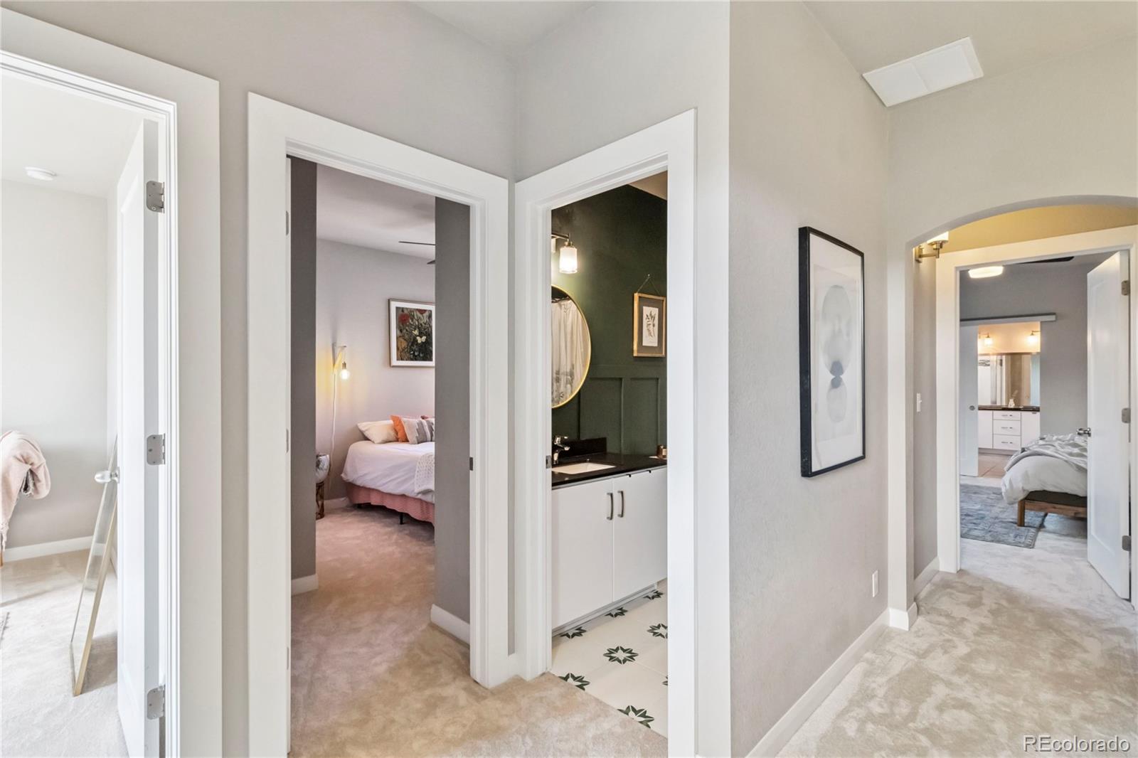 MLS Image #20 for 6721  alan drive,denver, Colorado