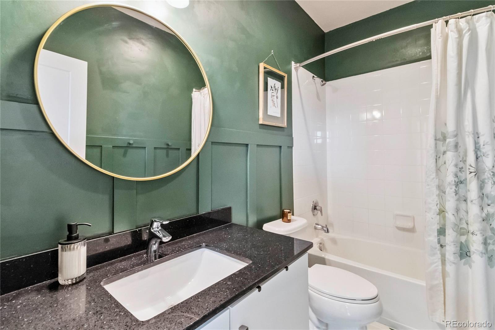 MLS Image #26 for 6721  alan drive,denver, Colorado
