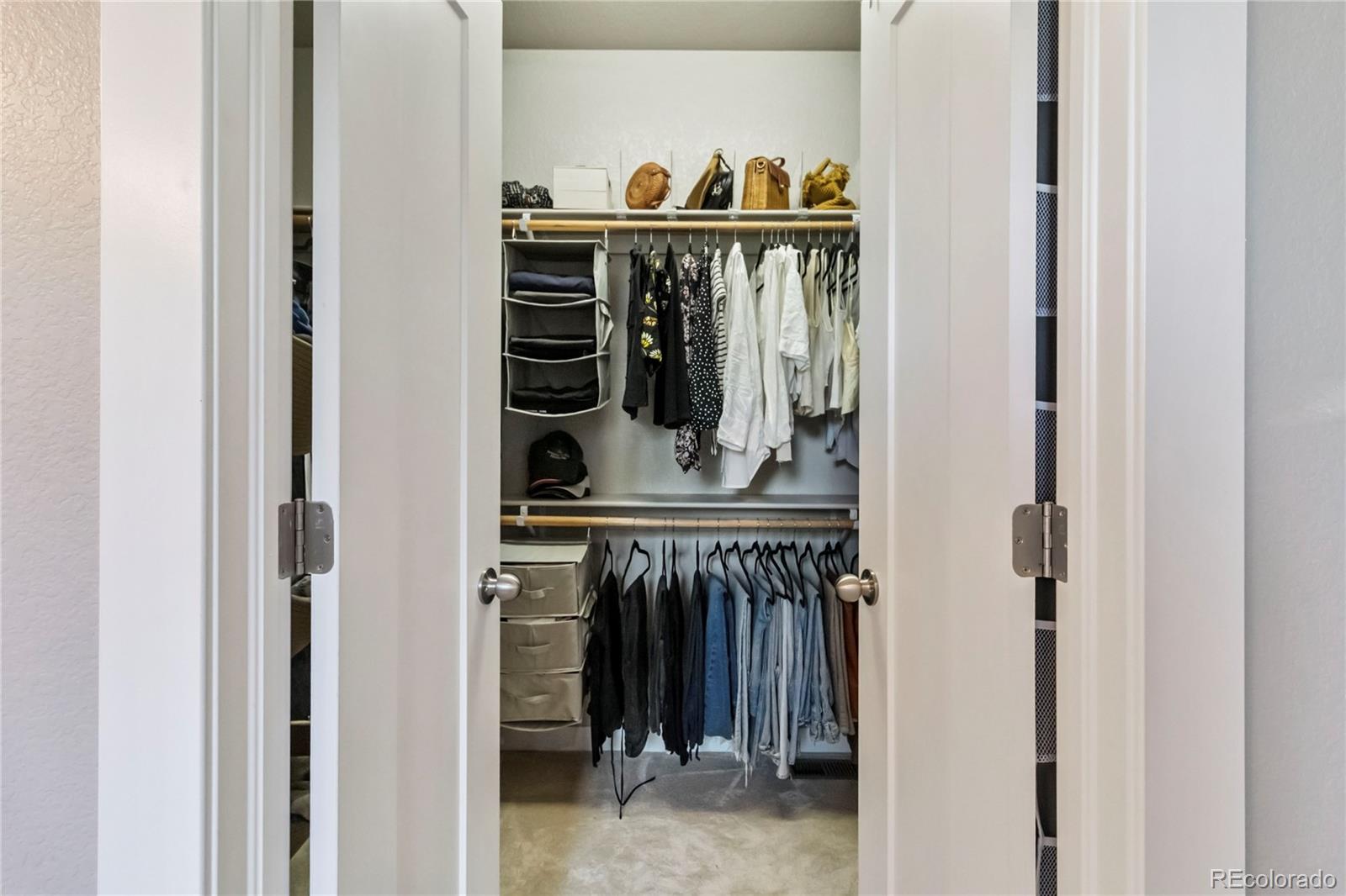 MLS Image #34 for 6721  alan drive,denver, Colorado