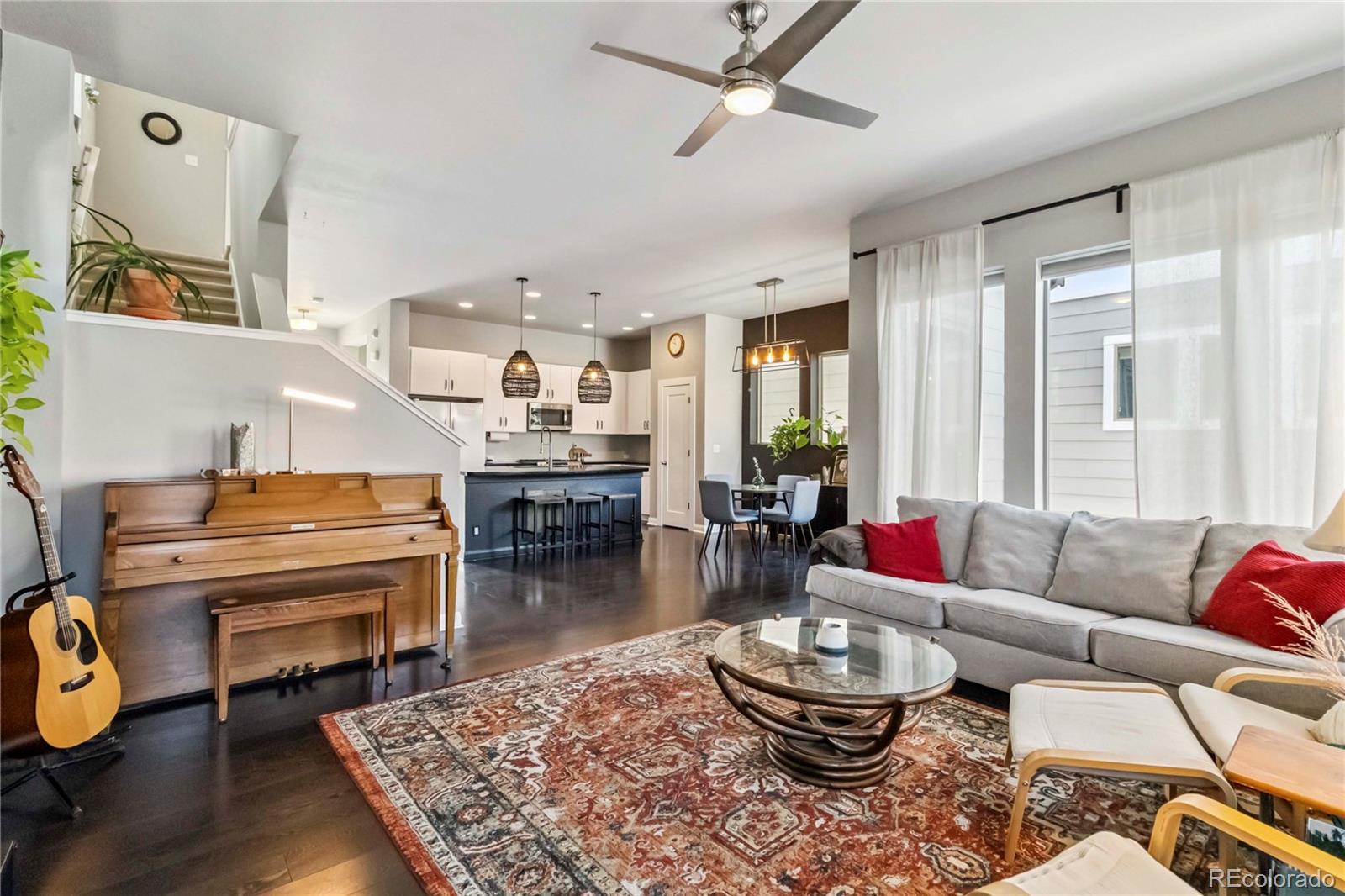 MLS Image #4 for 6721  alan drive,denver, Colorado