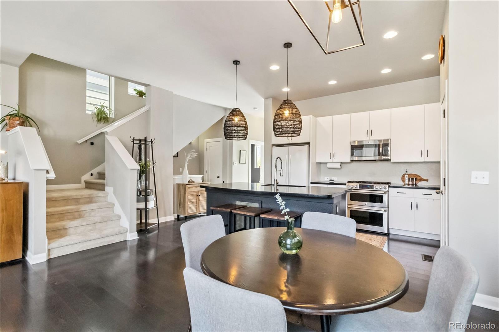 MLS Image #9 for 6721  alan drive,denver, Colorado