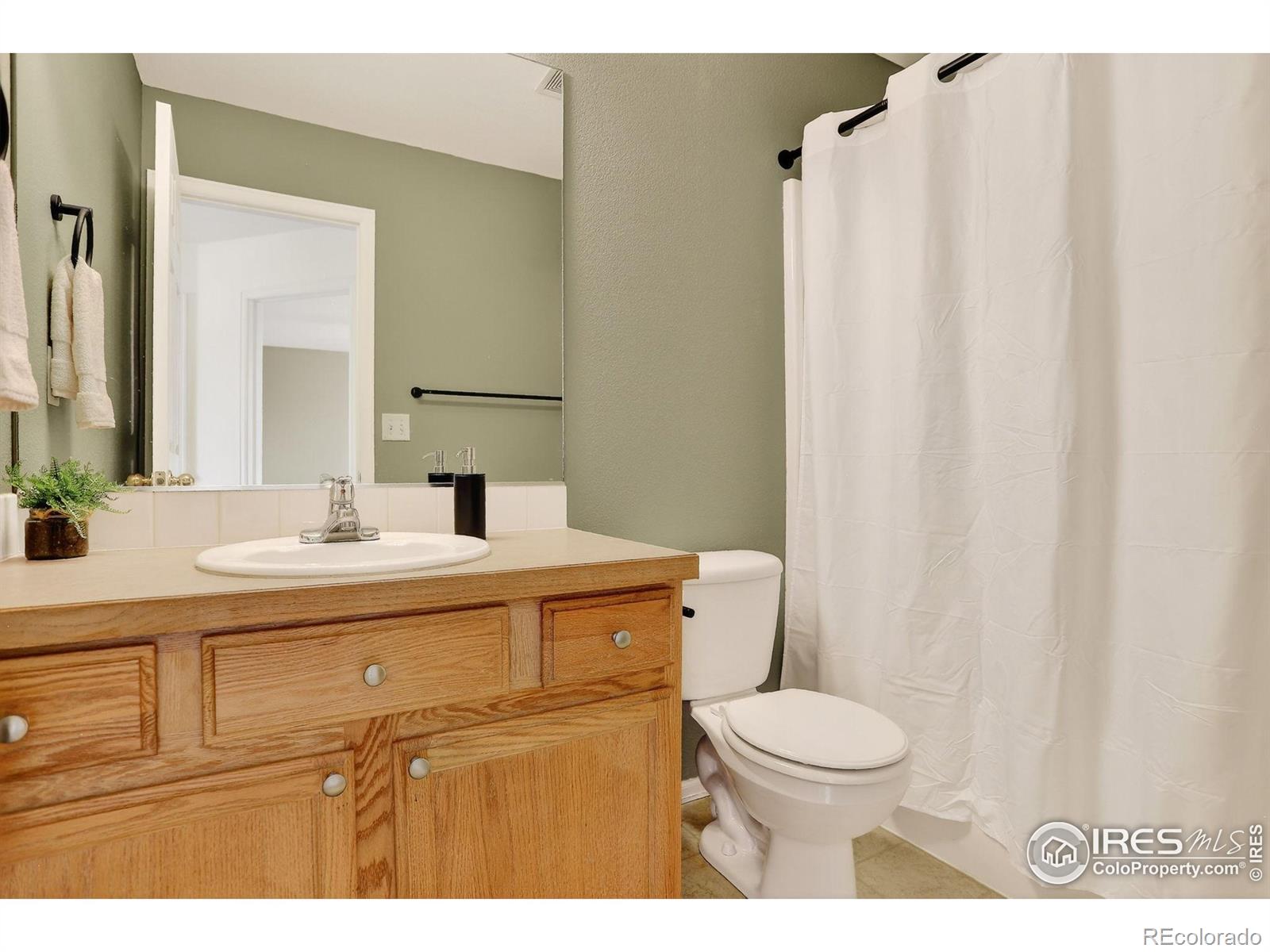 MLS Image #16 for 3256  thundering herd way,wellington, Colorado