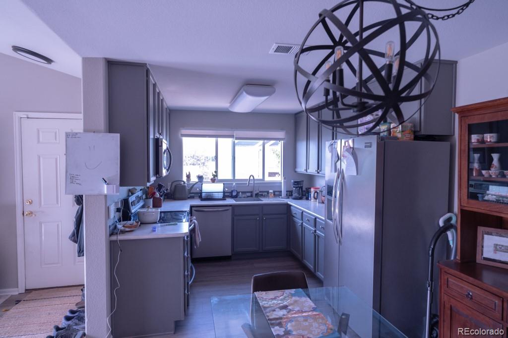 MLS Image #7 for 8200 e 8th avenue,denver, Colorado