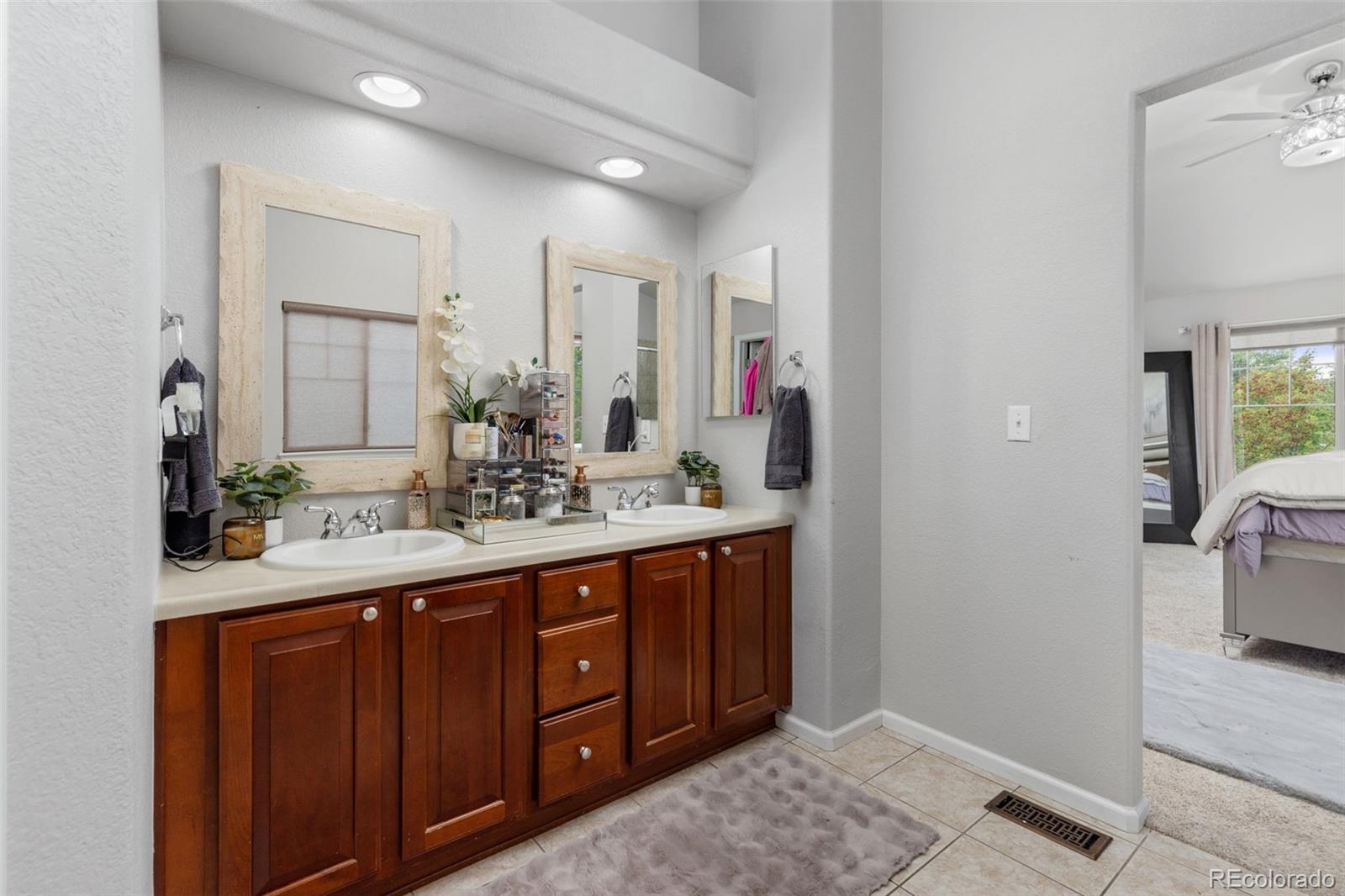 MLS Image #25 for 1586 s goldbug circle,aurora, Colorado