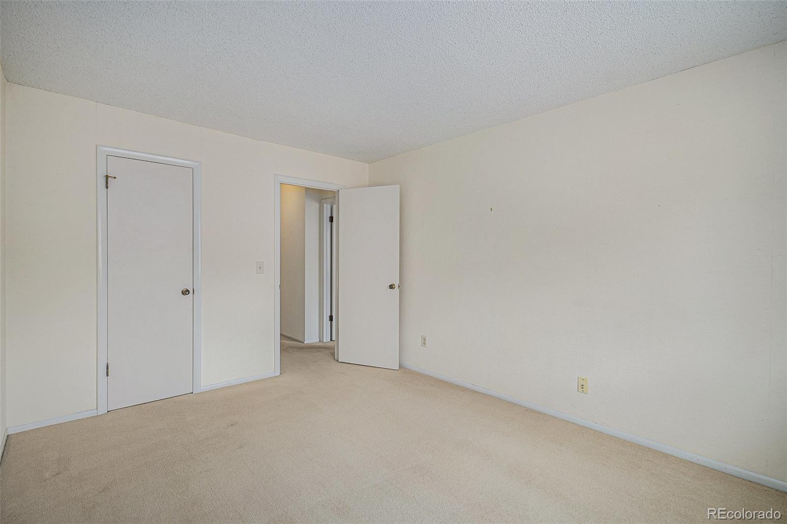 MLS Image #19 for 6987 e girard avenue,denver, Colorado