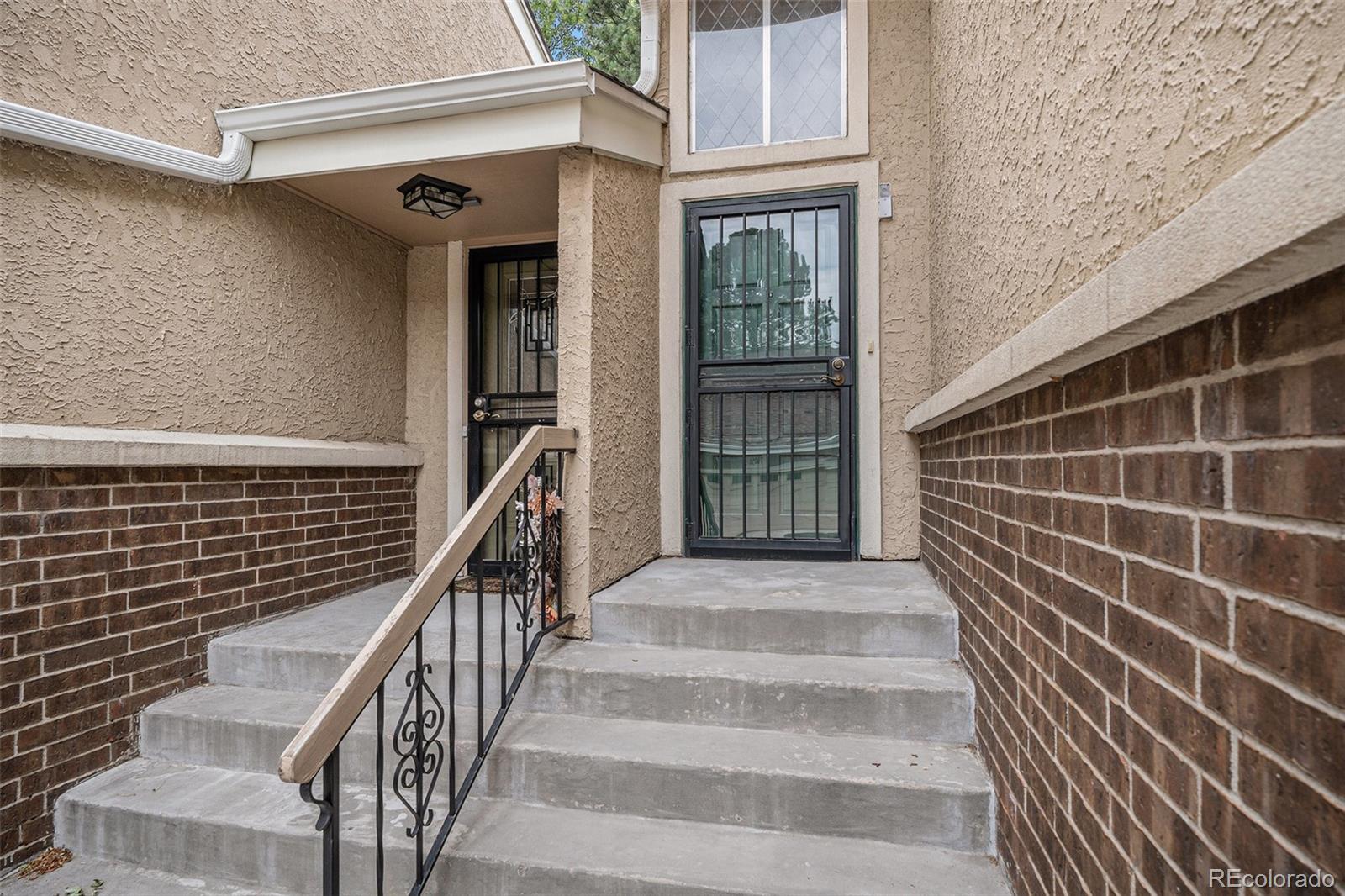 MLS Image #2 for 6987 e girard avenue,denver, Colorado