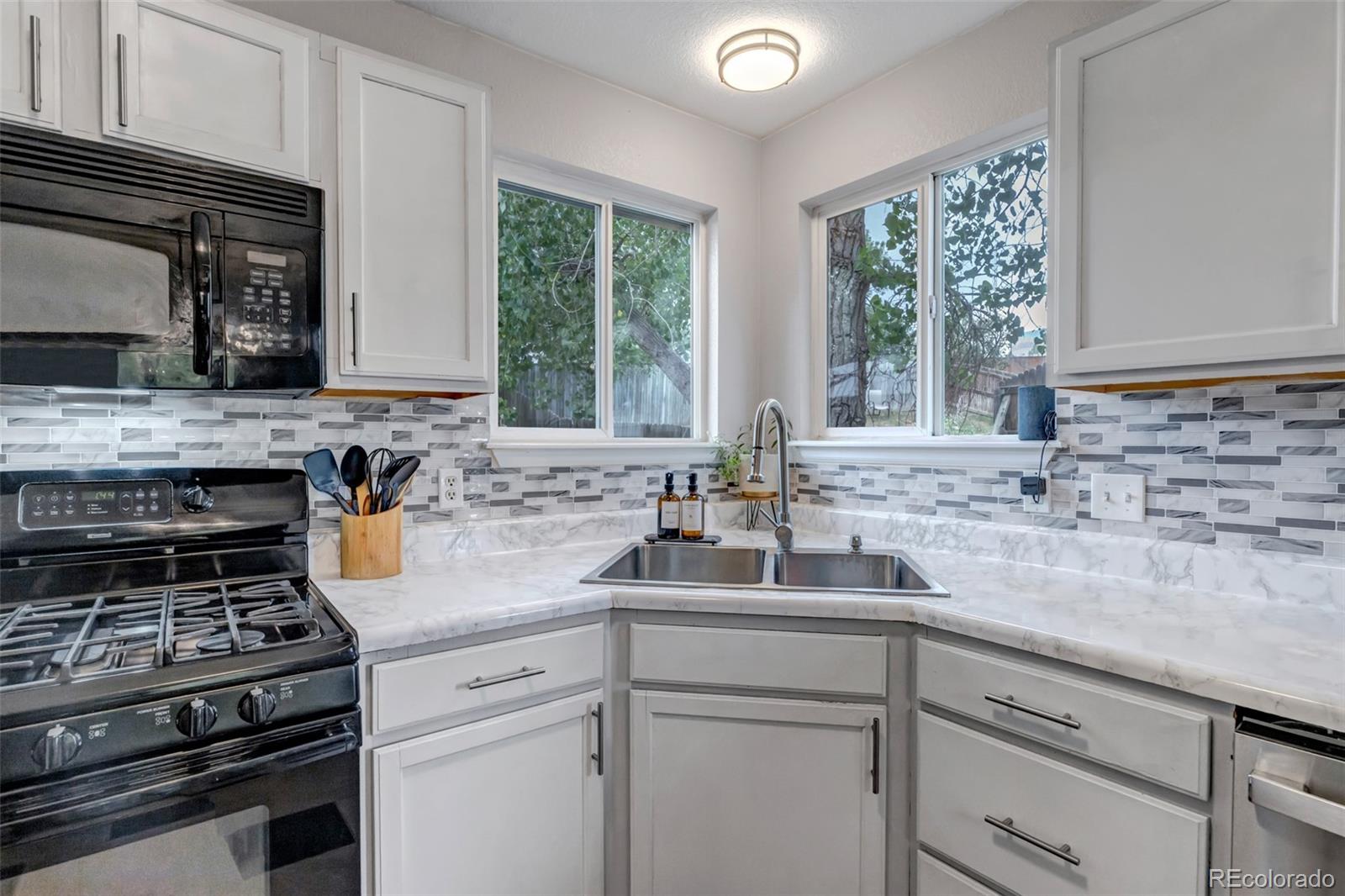 MLS Image #14 for 1472 e 96th drive,thornton, Colorado