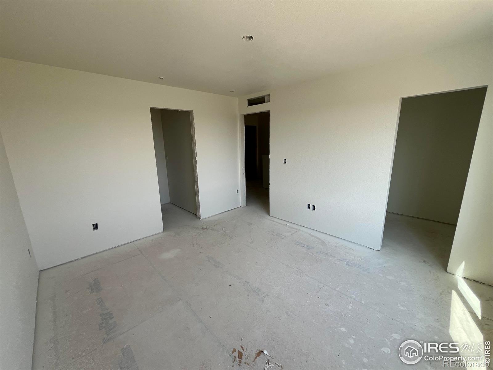 MLS Image #11 for 3804  pinnacles court,evans, Colorado