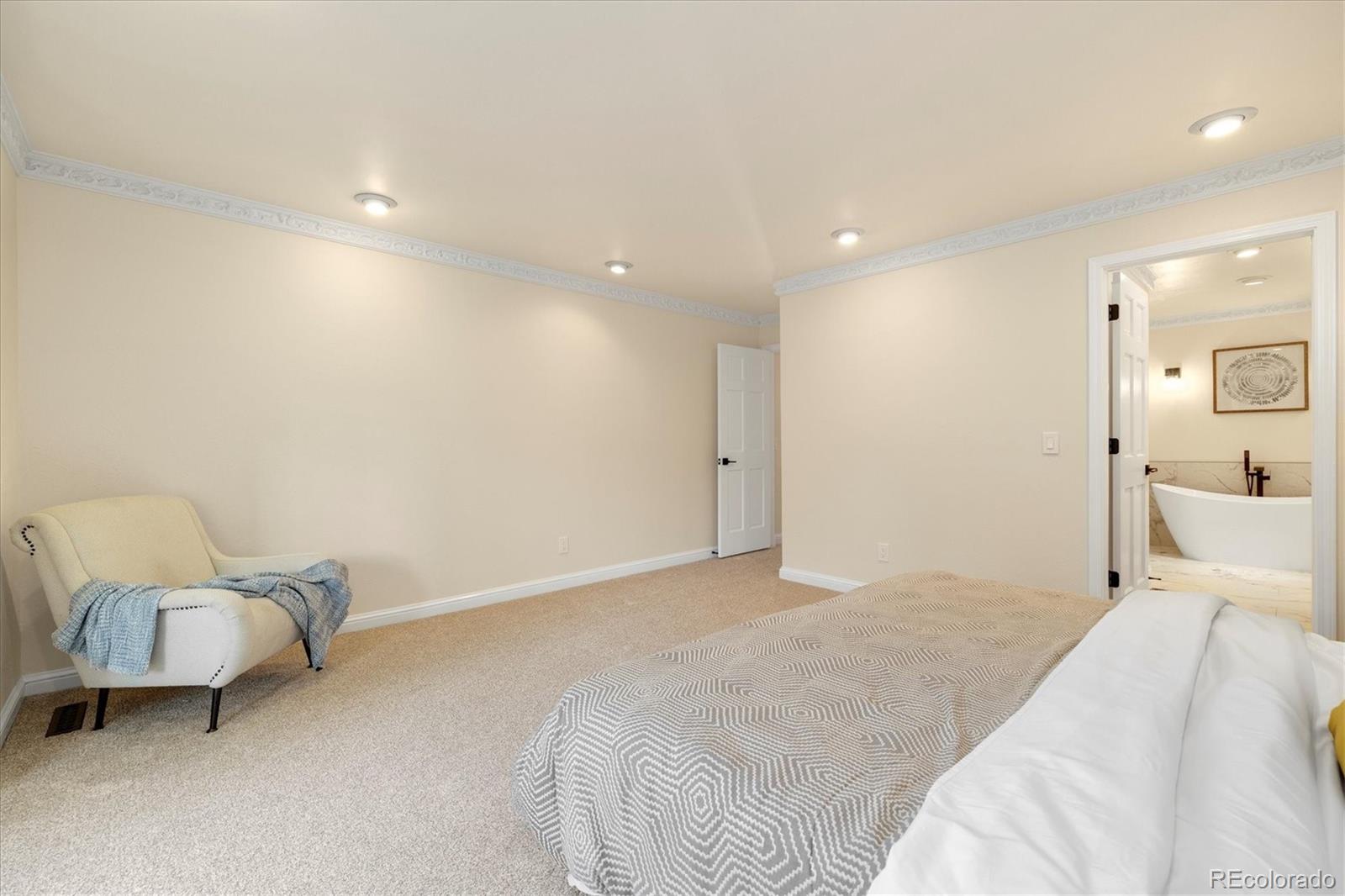 MLS Image #27 for 12262 e villanova drive,aurora, Colorado