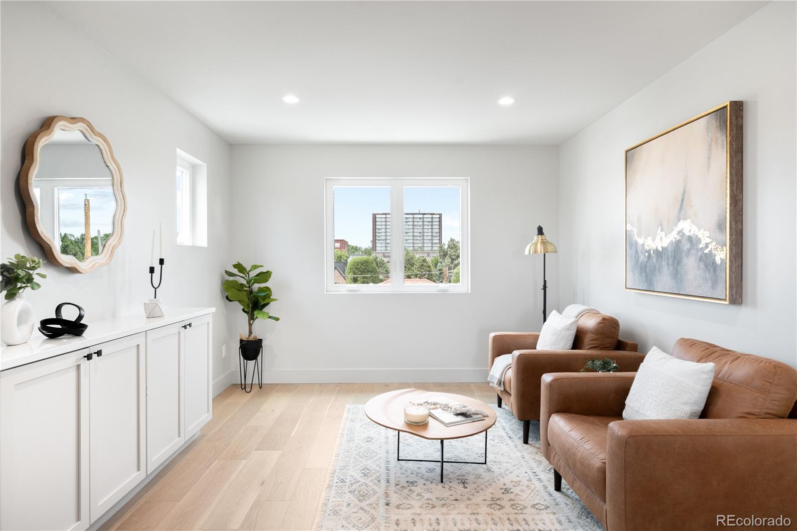 MLS Image #26 for 1569  vrain street,denver, Colorado