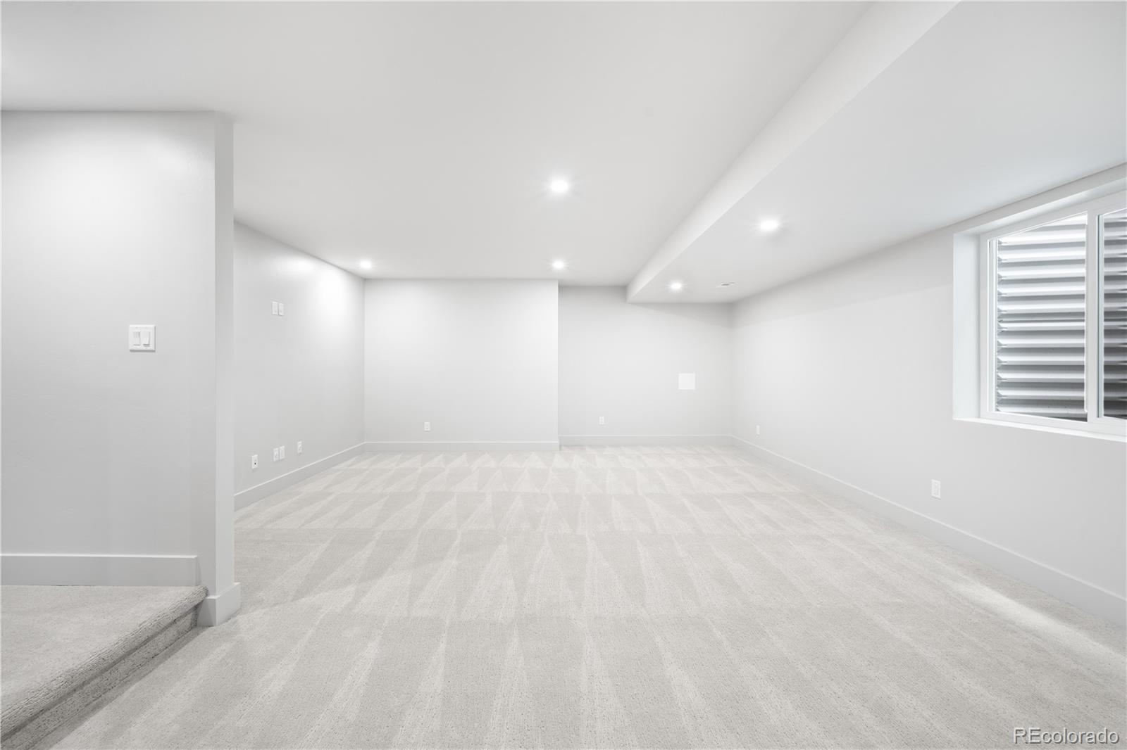 MLS Image #29 for 1569  vrain street,denver, Colorado