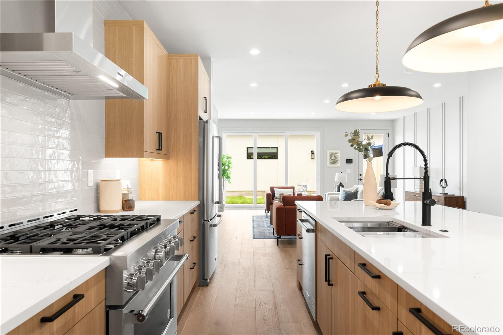 MLS Image #9 for 1569  vrain street,denver, Colorado