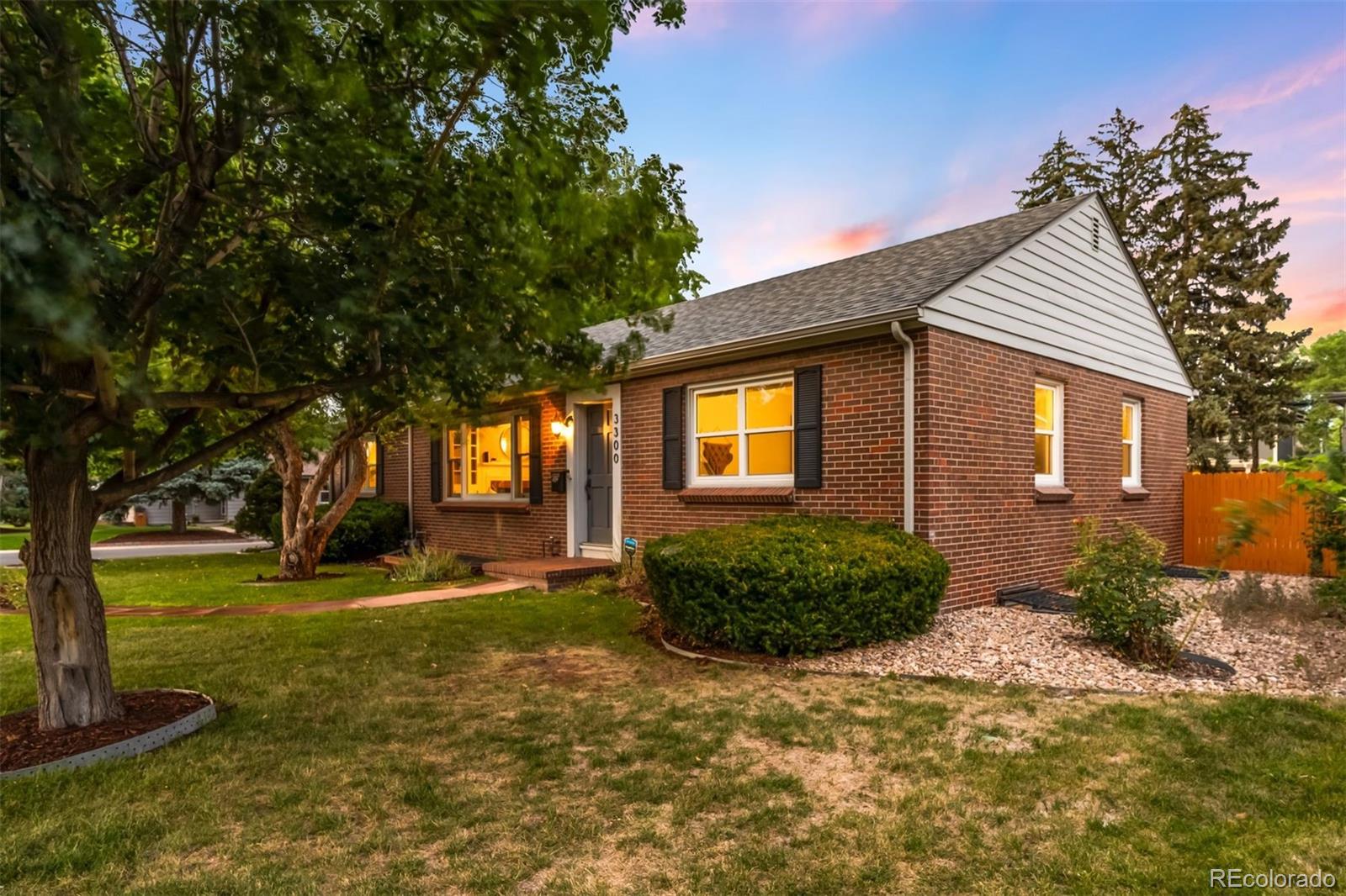MLS Image #39 for 3300 s ash street,denver, Colorado