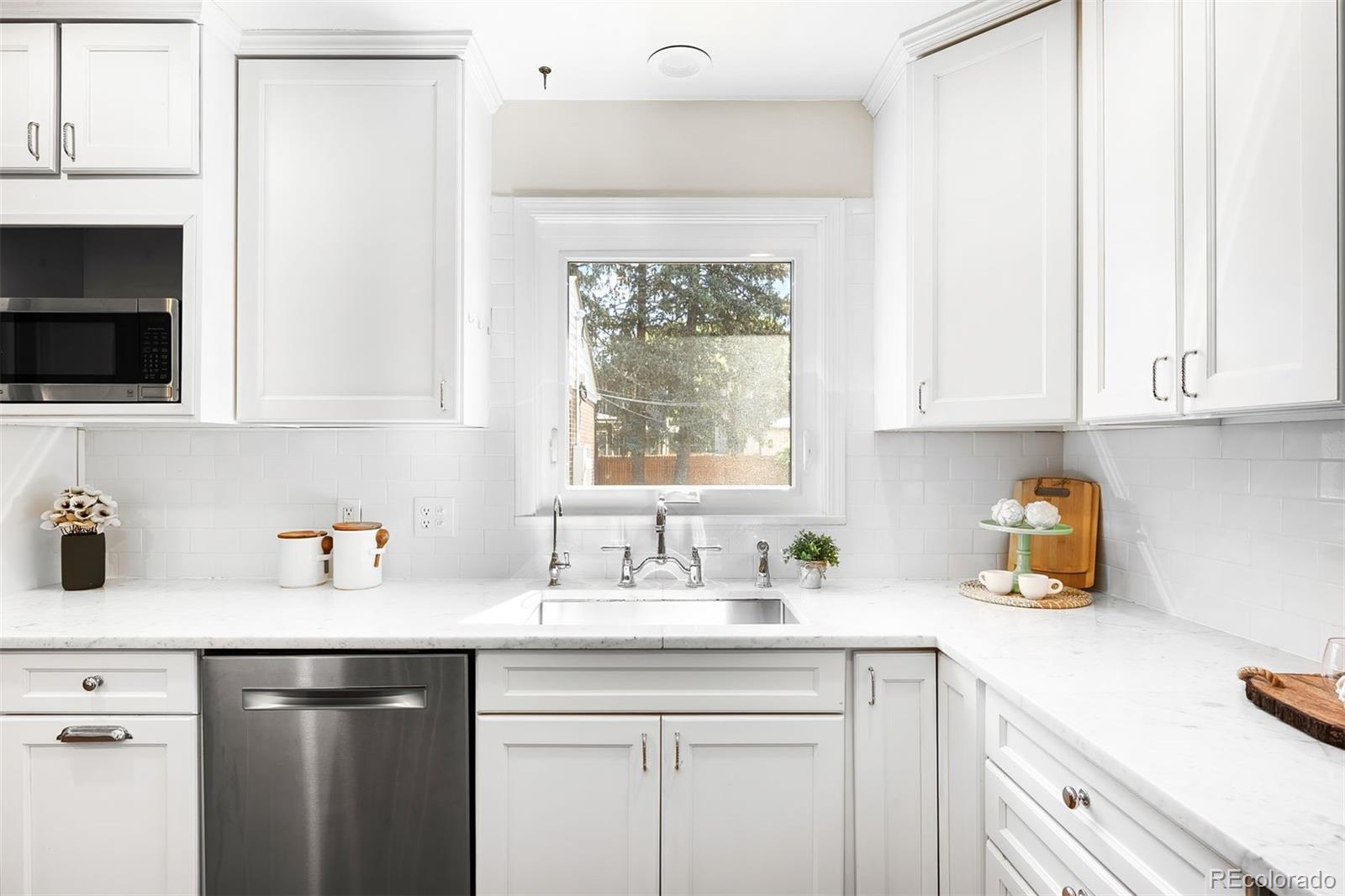 MLS Image #8 for 3300 s ash street,denver, Colorado