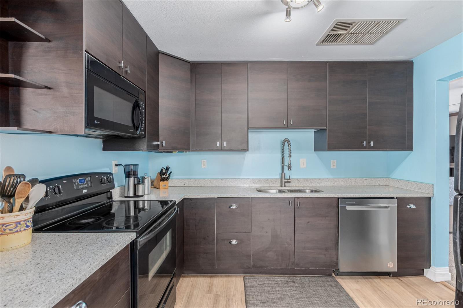 MLS Image #14 for 1073  wheeling street,aurora, Colorado