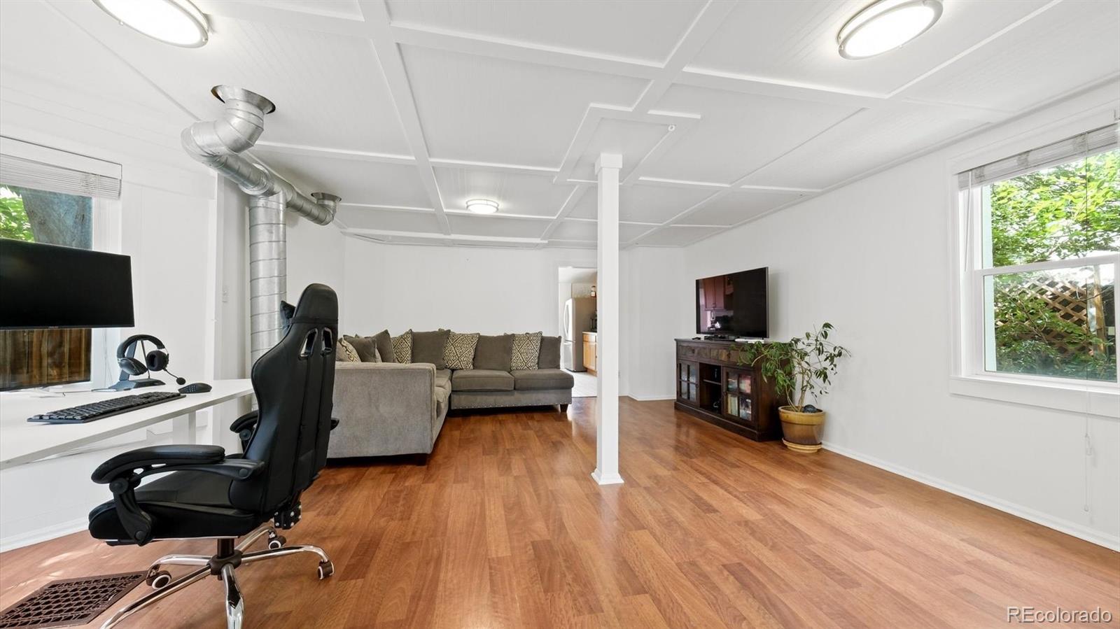 MLS Image #10 for 2209 s bannock street,denver, Colorado