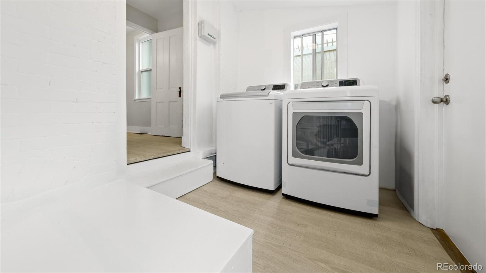 MLS Image #22 for 2209 s bannock street,denver, Colorado