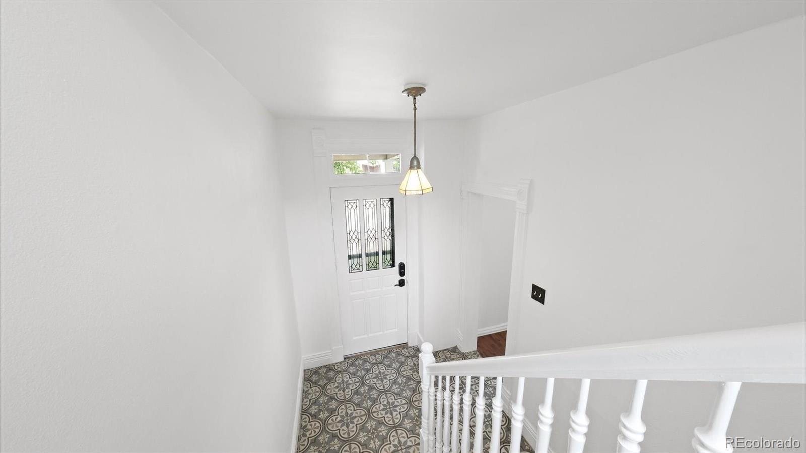 MLS Image #37 for 2209 s bannock street,denver, Colorado