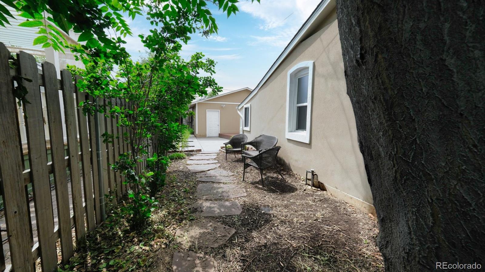 MLS Image #40 for 2209 s bannock street,denver, Colorado