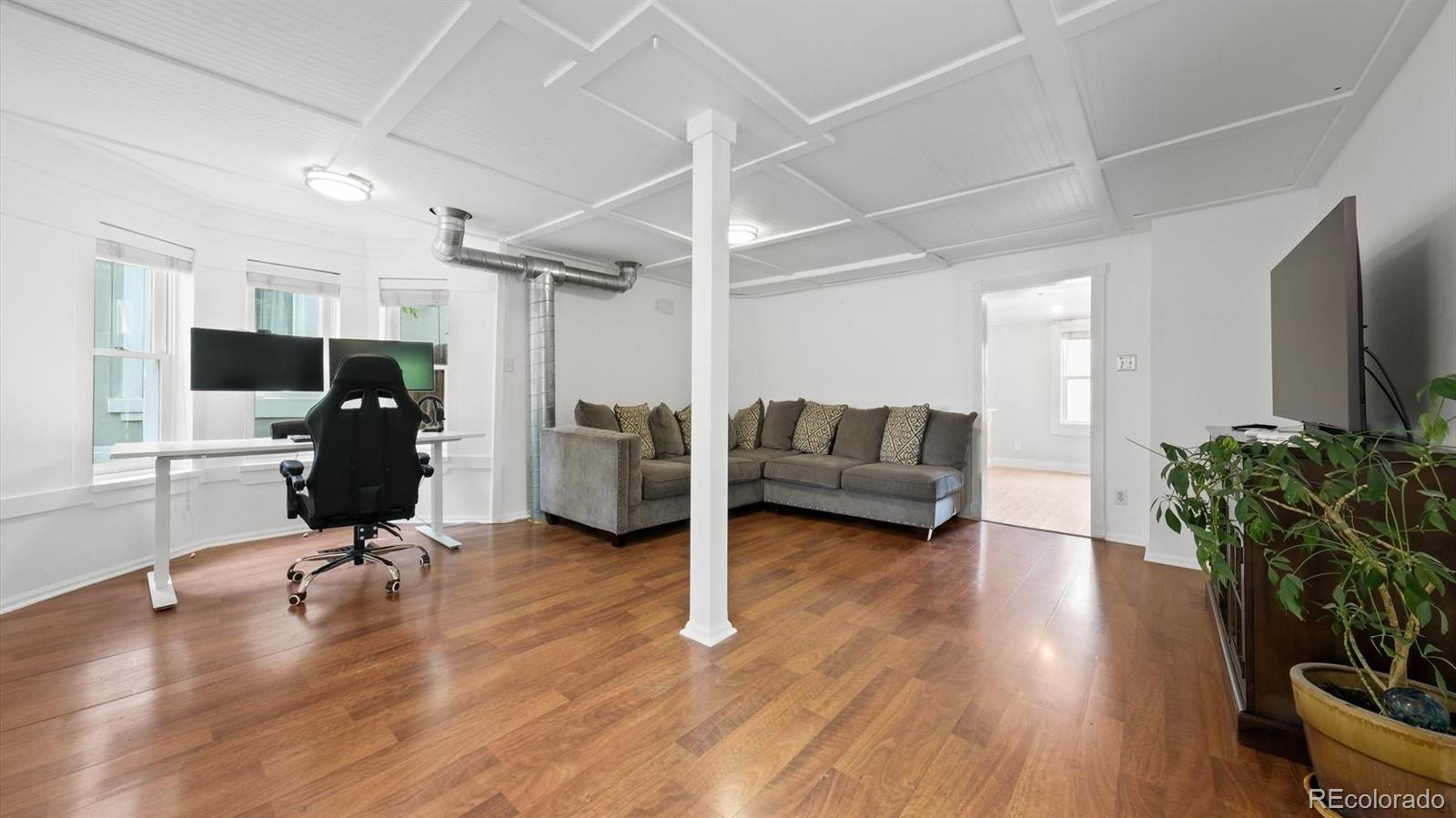 MLS Image #9 for 2209 s bannock street,denver, Colorado