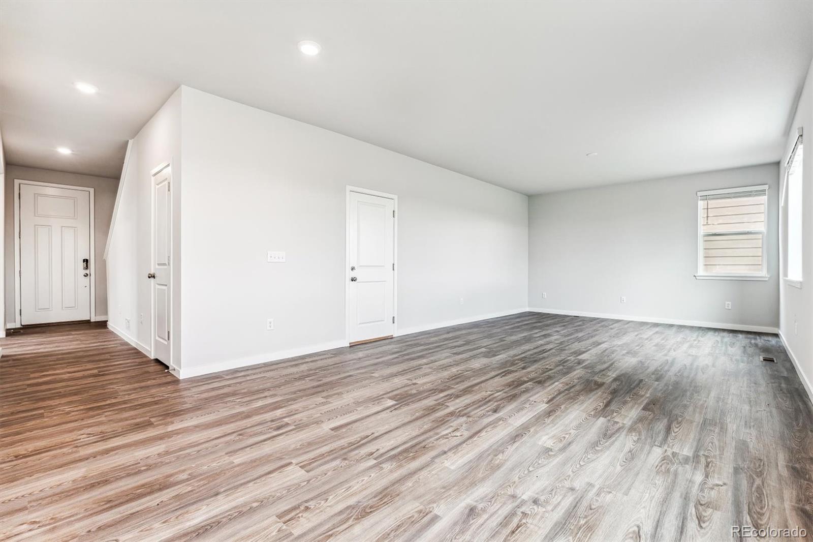 MLS Image #8 for 14440  ranch street,mead, Colorado