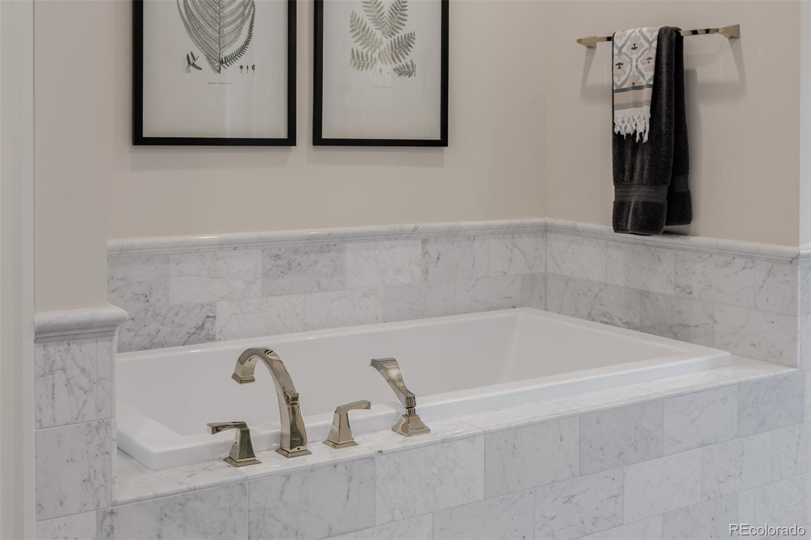 MLS Image #21 for 15075 e pinewood place,centennial, Colorado