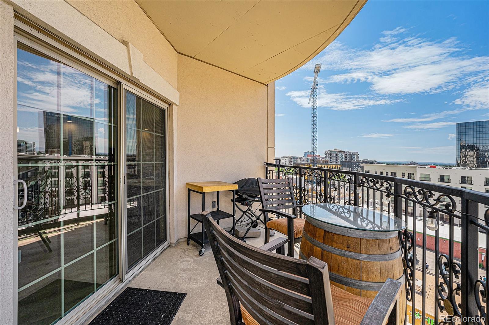 MLS Image #24 for 925 n lincoln street,denver, Colorado