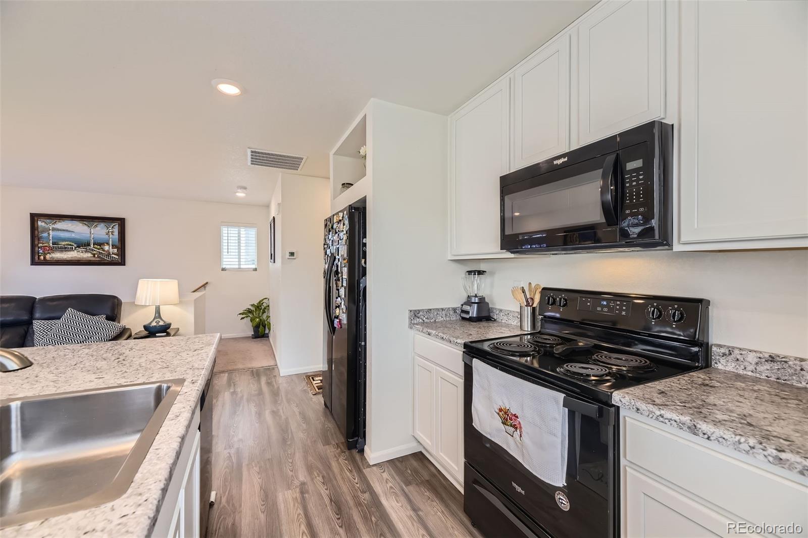 MLS Image #12 for 18620 e 53rd drive,denver, Colorado
