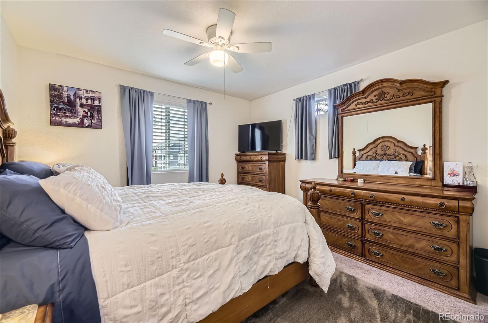 MLS Image #13 for 18620 e 53rd drive,denver, Colorado