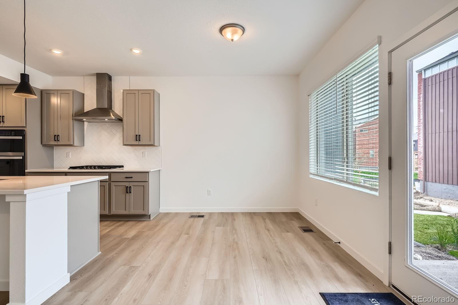 MLS Image #17 for 15252 w 69th place,arvada, Colorado