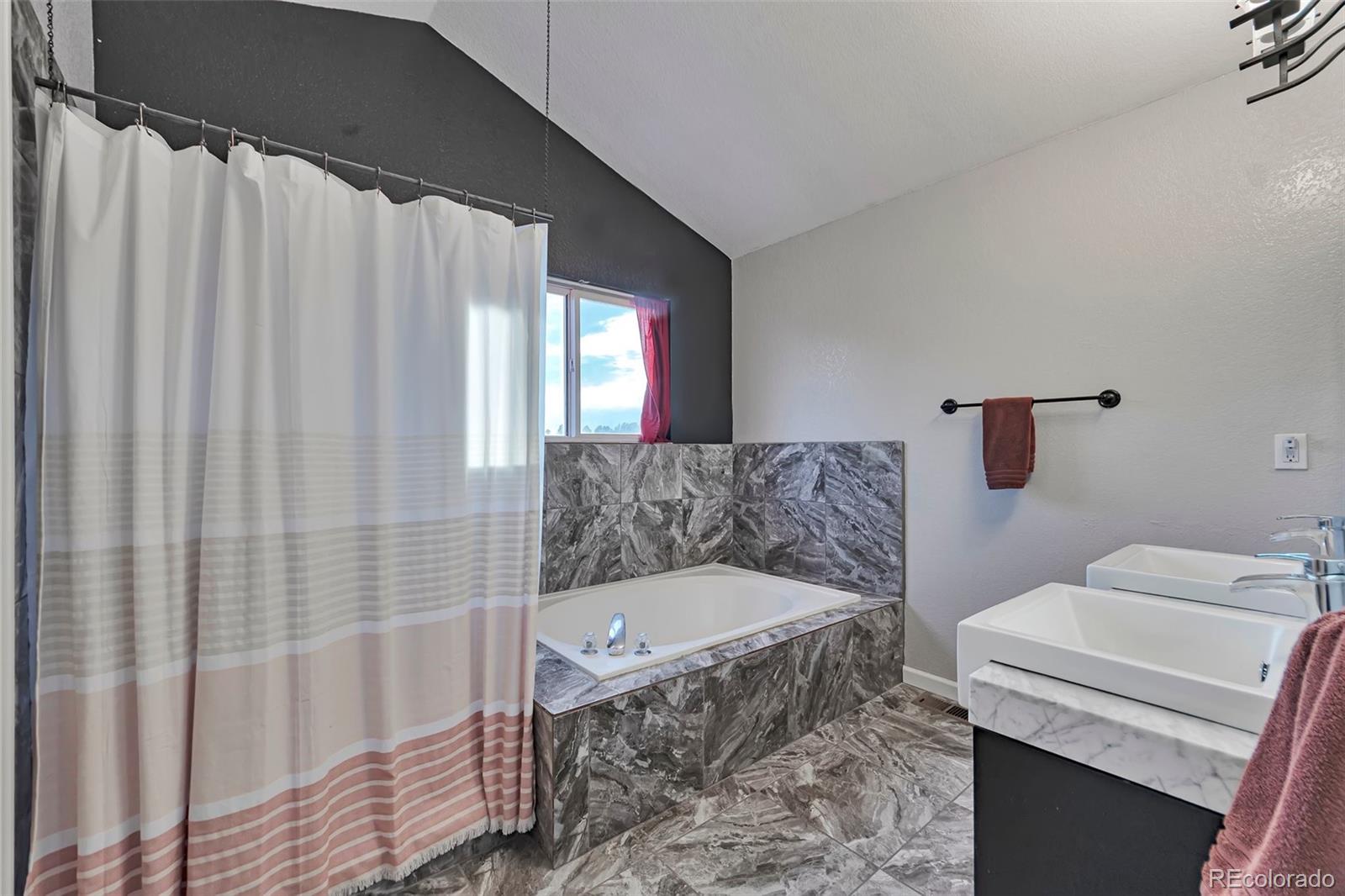 MLS Image #16 for 36545  winchester road road,elizabeth, Colorado